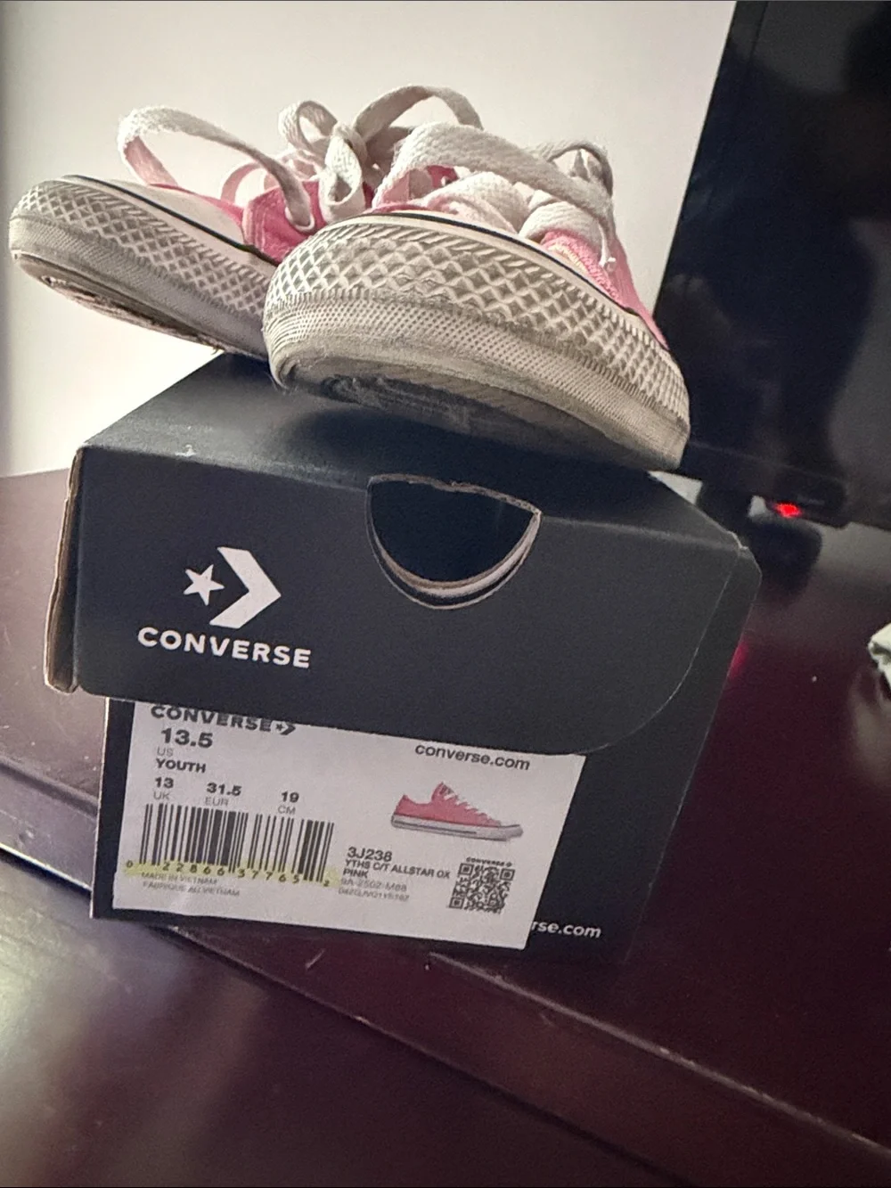 Converse classic low